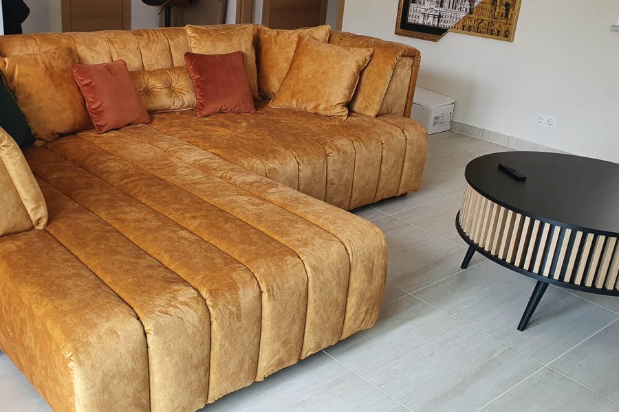 La Vintage Home - Egyedi tömörfa és kárpitos bútor