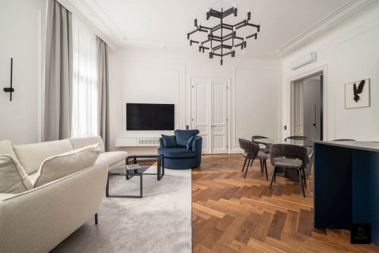 Középpontban a kék: nagypolgári lakás - Alapterület: 116 m2